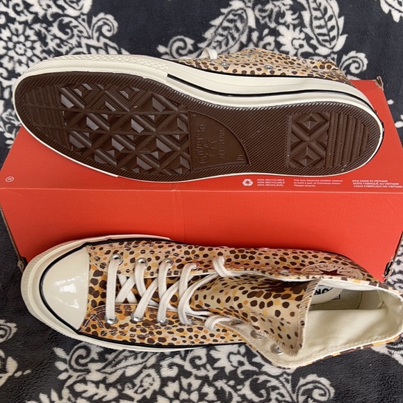 Converse Chuck Taylor 70 Hi Light Twine/Ale Brown/Egret MEN`S - Picture 4 of 16